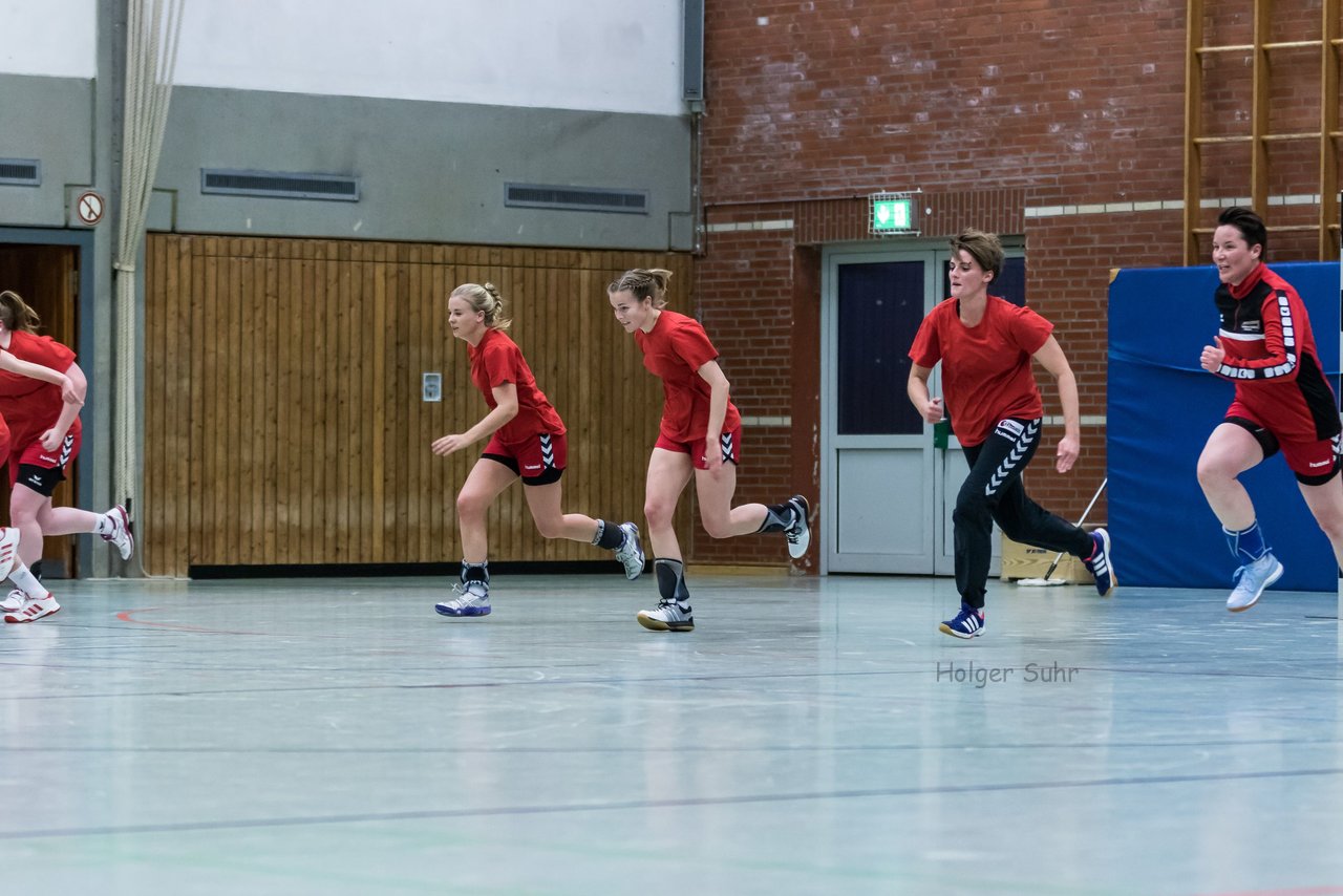 Bild 35 - Frauen Bramstedter TS - TSV Wattenbek 2 : Ergebnis: 20:24